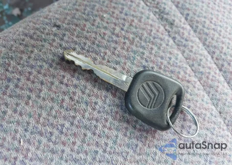 1998 Mercury Mystique from USA, damaged, VIN 1MELM6539WK623653